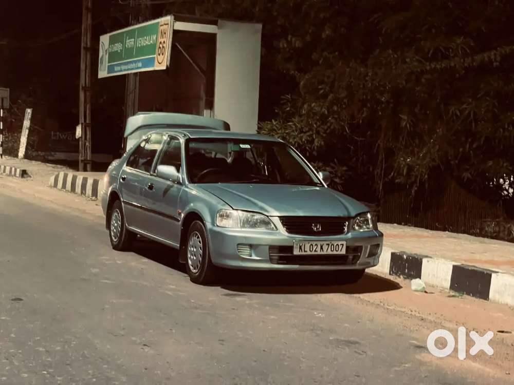 Honda City 1.3 Exi 2000