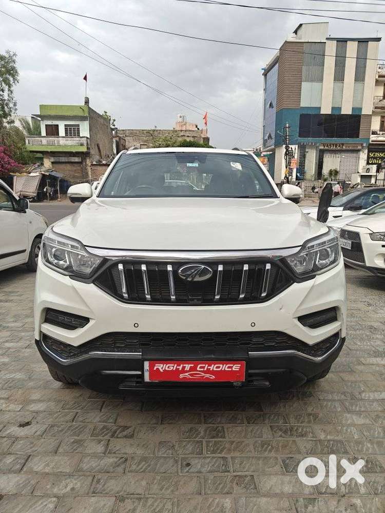 Mahindra Alturas G4 4wd At, 2019, Diesel