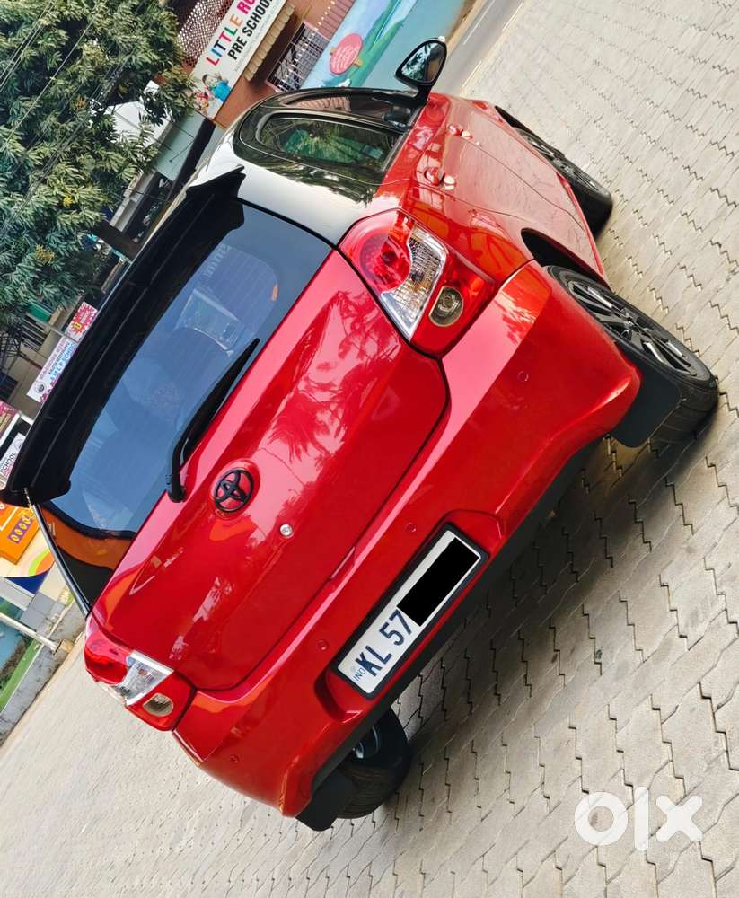 Toyota Etios Liva 1.4 Vd Dual Tone, 2017