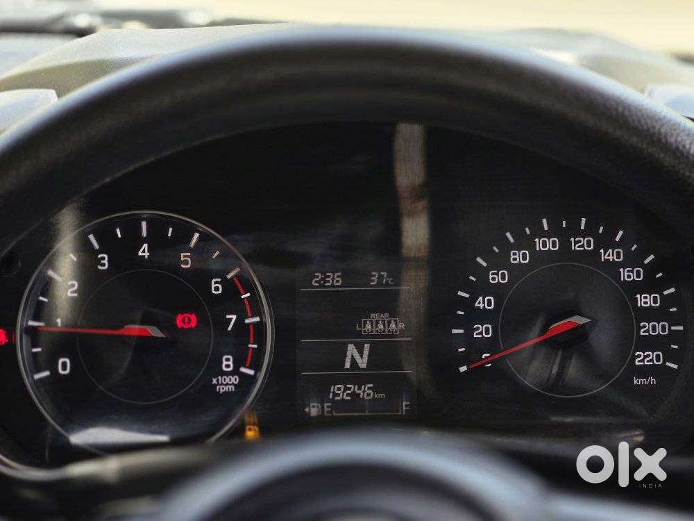 Maruti Suzuki Swift Vxi Optional, 2024, Petrol