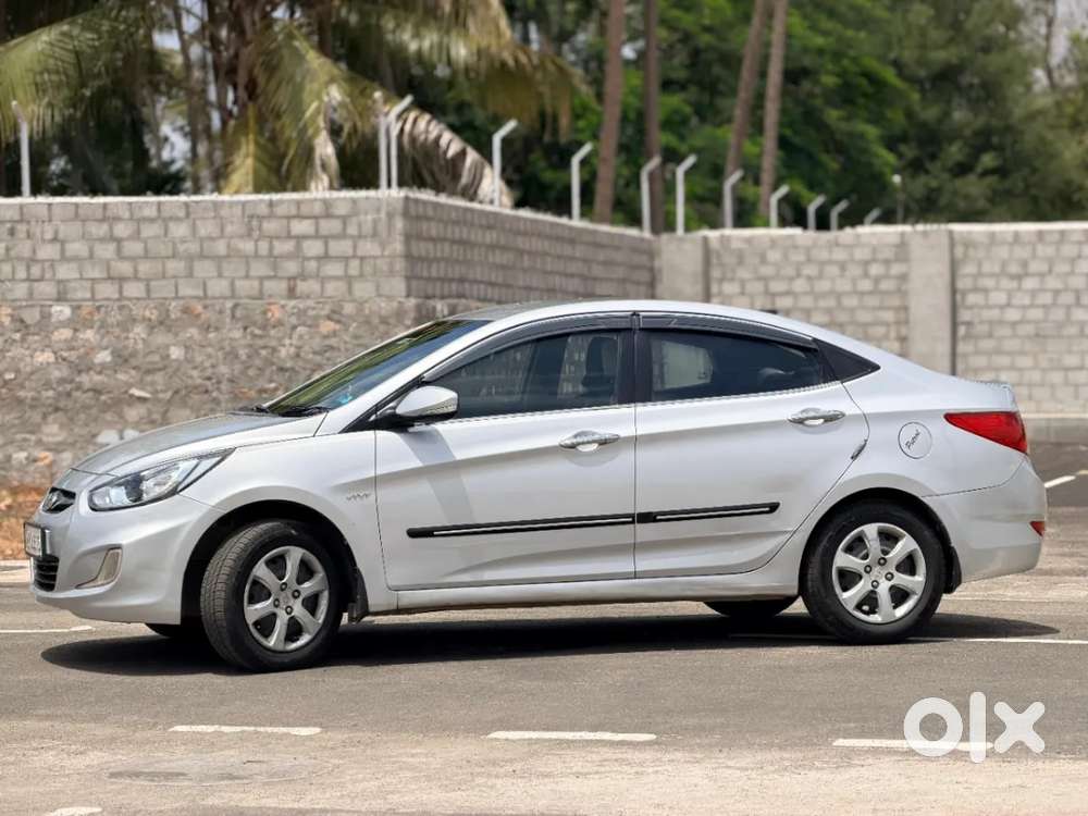 Hyundai Verna 1.6 Sx Vtvt, 2011, Petrol