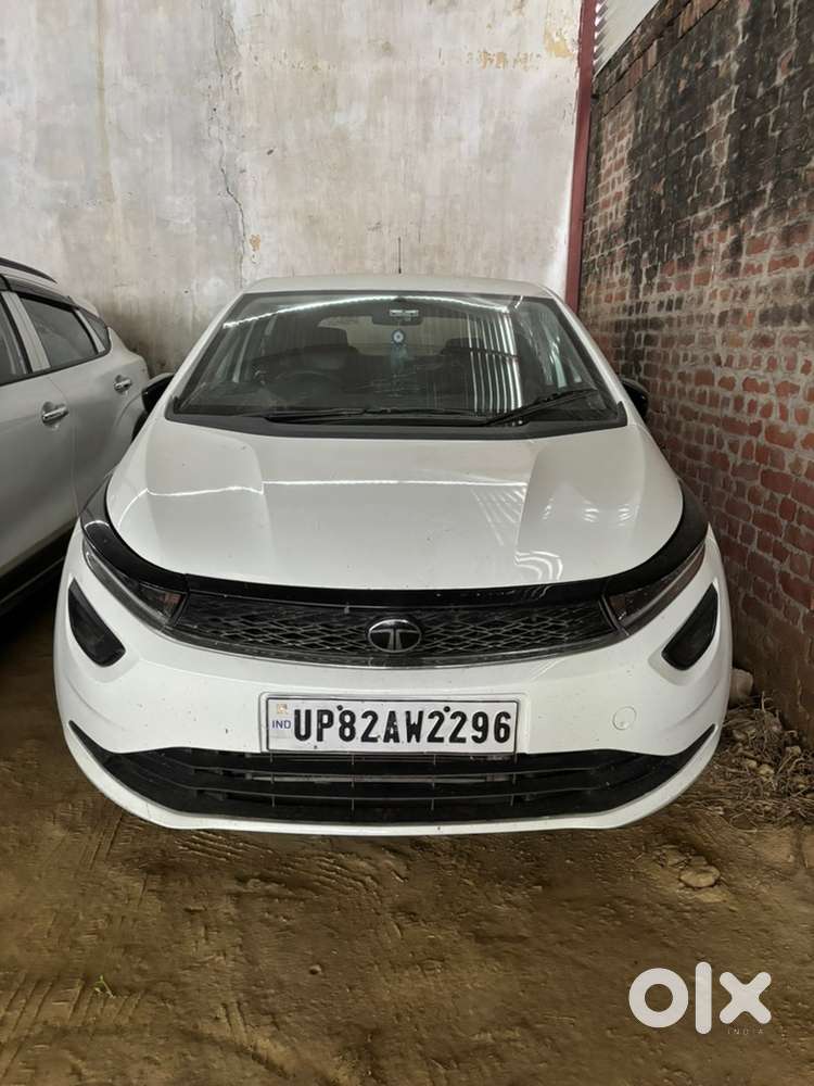 Tata Altroz Xm Plus 2025