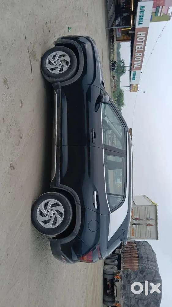 Black Creta