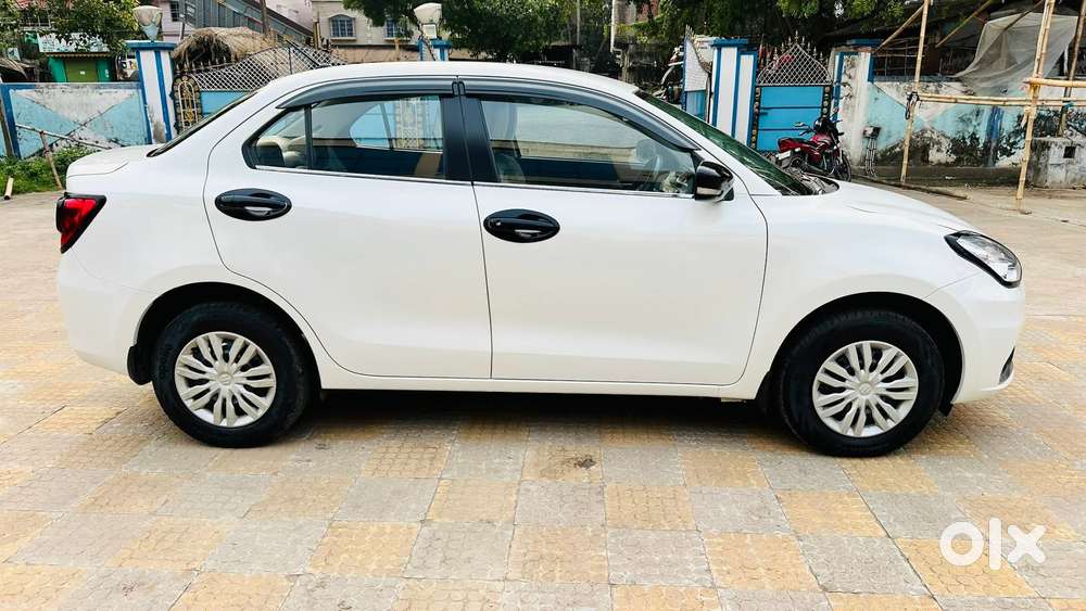 Maruti Suzuki Swift Dzire 1.3 Vxi, 2022, Petrol