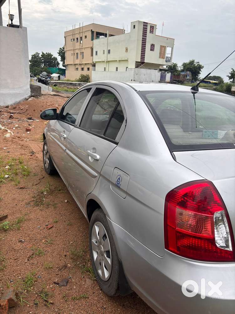 Hyundai Verna 2006 Diesel 160000 Km Driven