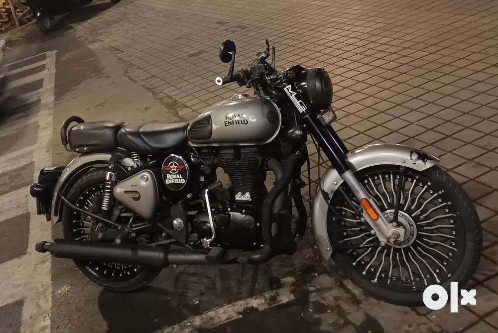 Royal Enfield classic 350 bs4 dual abs gun metal grey first owner Motorcycles 1796796703