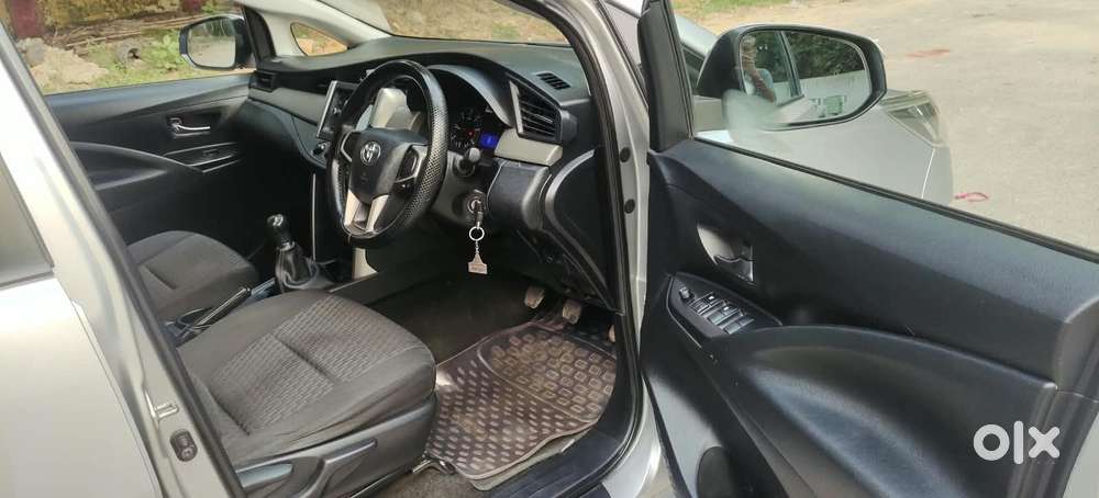 Toyota Innova Crysta 2.4 G Mt 7 Str, 2018, Diesel