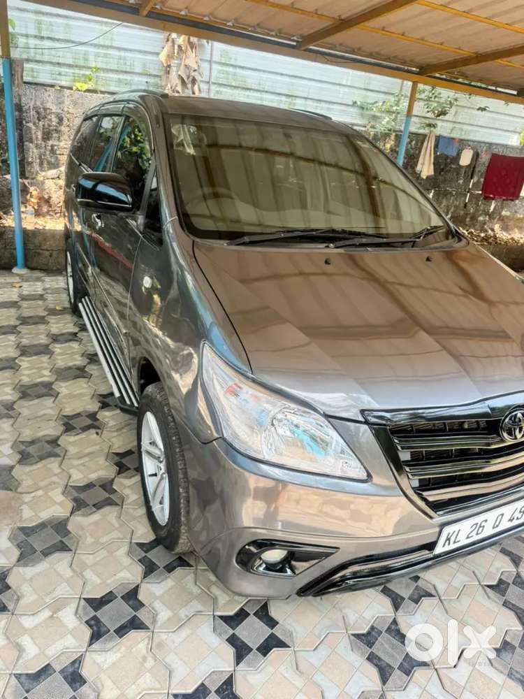 Toyota Innova 2010 Diesel 135000 Km Driven