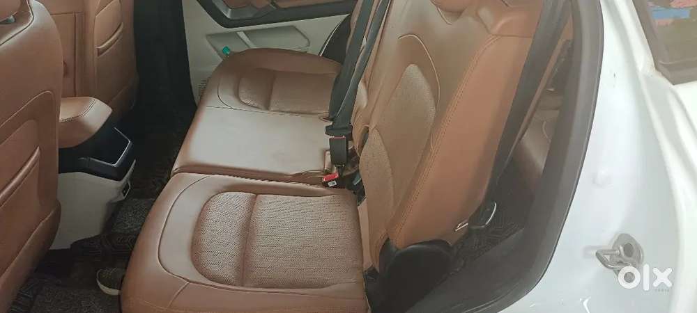 Tata Safari Adventure 2024 Plus