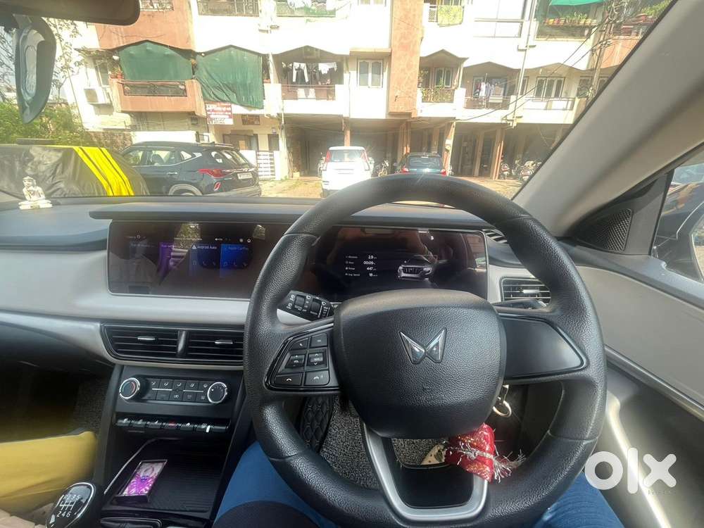 Mahindra Xuv700 2022 Petrol