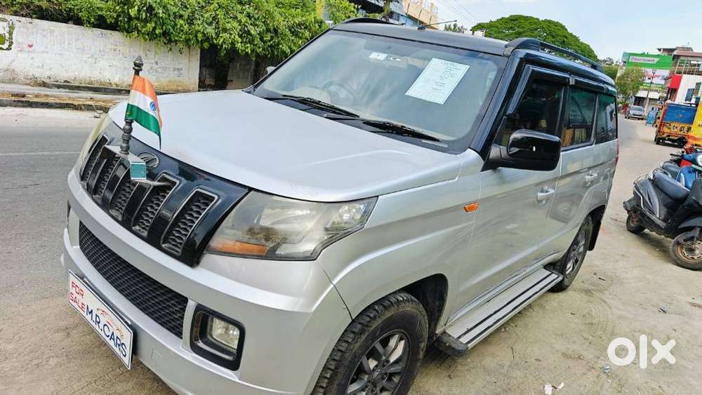 Mahindra Tuv 300 T10, 2020, Diesel
