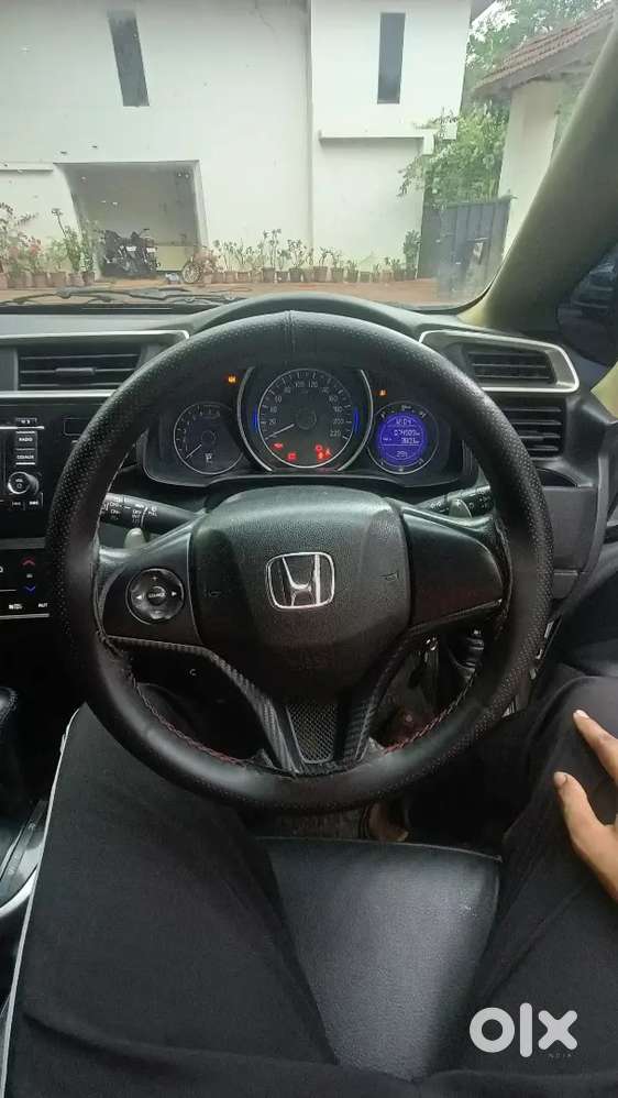 Honda Jazz Automatic 2016 Petrol 74000 Km Driven