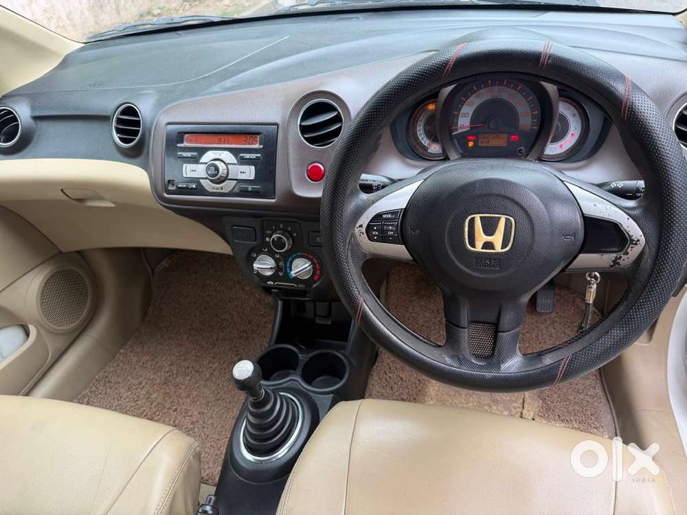 Honda Brio 2013-2016 Vx O, 2012, Petrol