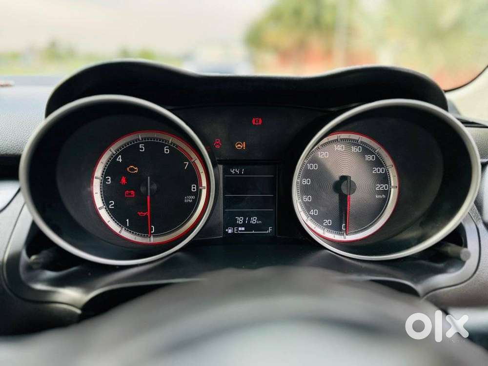 Maruti Suzuki Swift Vxi + Manual, 2021, Petrol