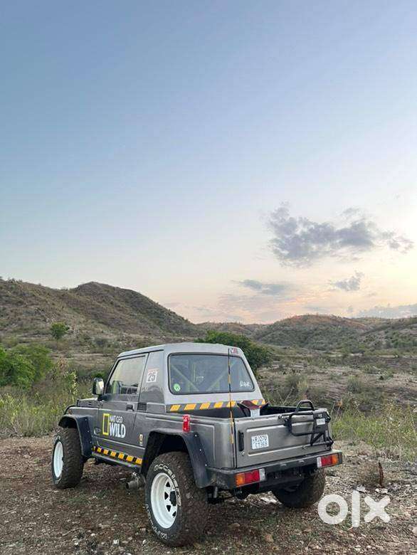 It Is A Rally Prepared Vehicle With Roll Cage And Hardtop .