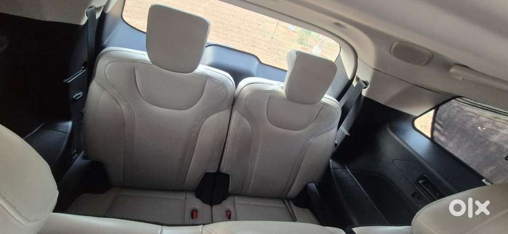 Mahindra Xuv700 Diesel 2023