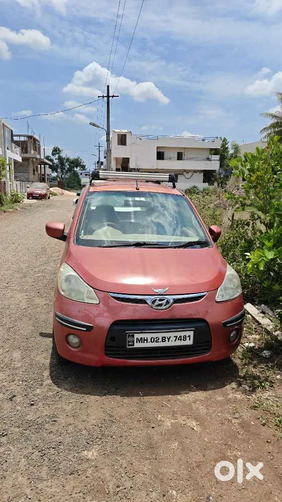 I10 Magna 1.2 Cng & Petrol. 2010 Model . 82000km Drive