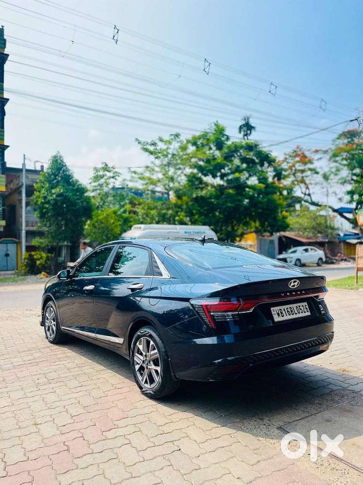 Hyundai Verna 1.5 Sx Petrol Mt, 2023, Petrol
