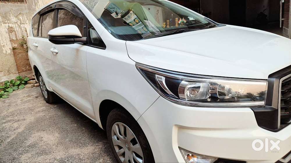 New Innova Crysta Sale In Showroom Condition
