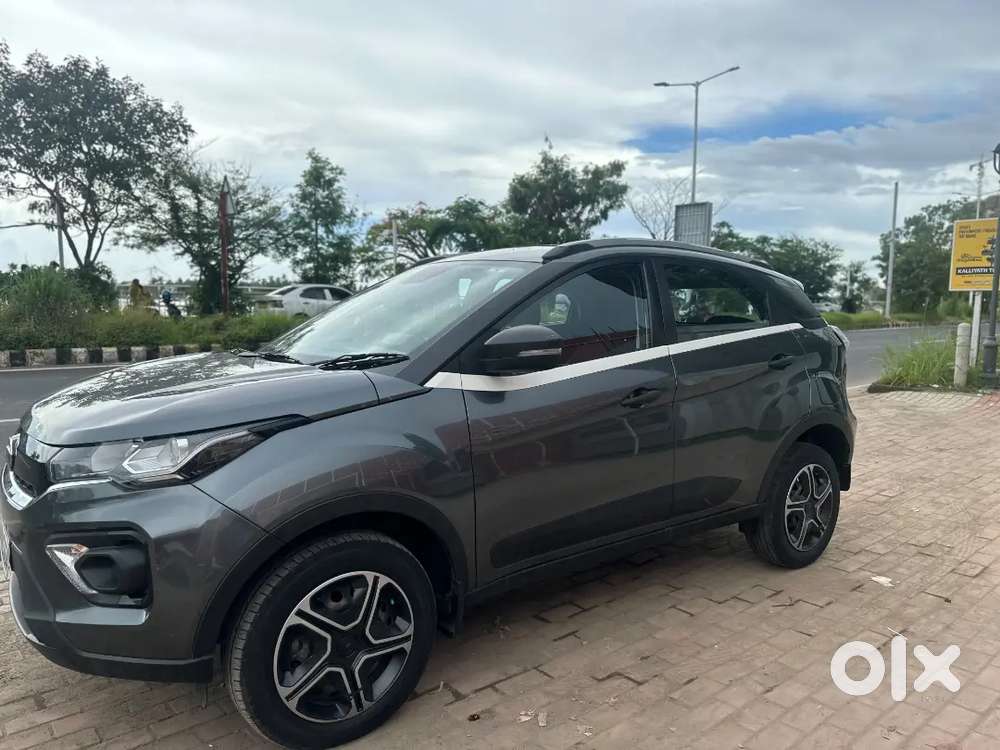 Tata Nexon 2023 Petrol 23100 Km Driven