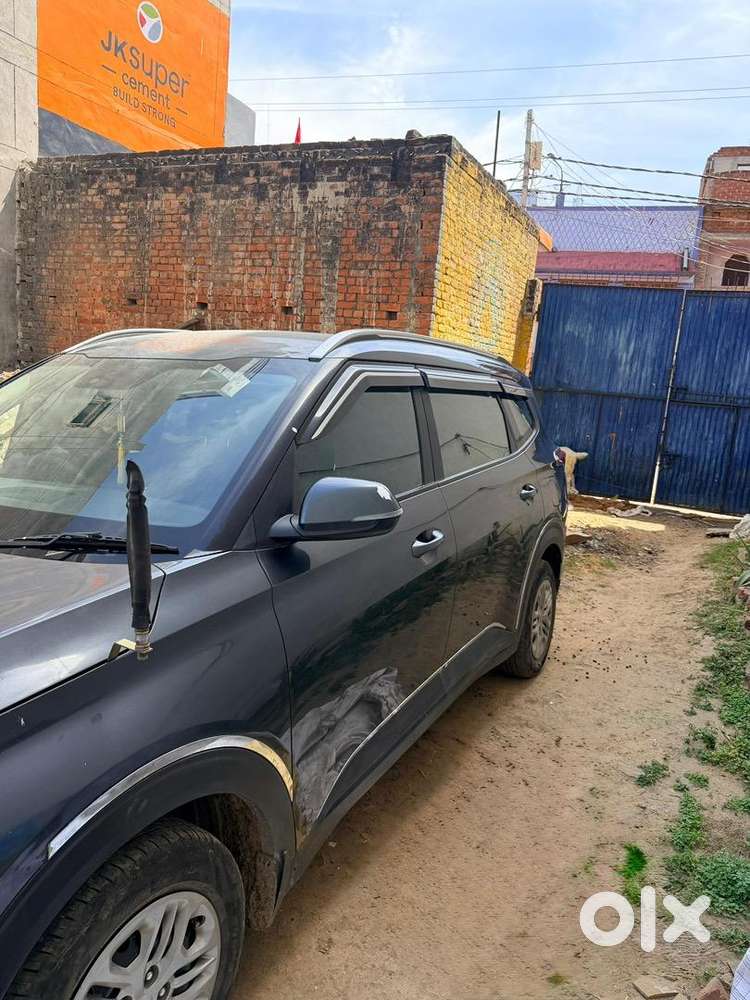 Kia Carens 2022 Petrol Well Maintained