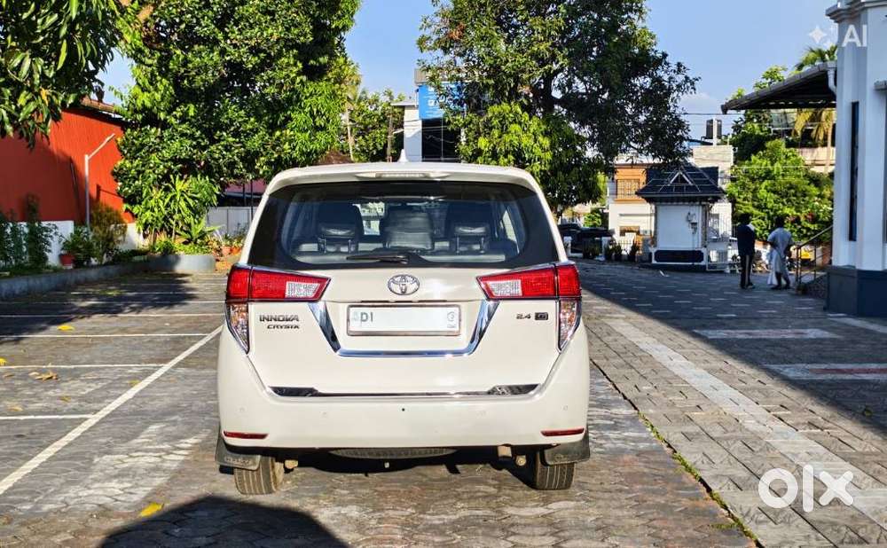 Toyota Innova Crysta 2.4 G Mt 7 Str, 2020, Diesel