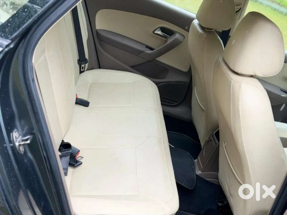 Skoda Rapid 1.5 Style Tdi  Diesel At Low Km Run