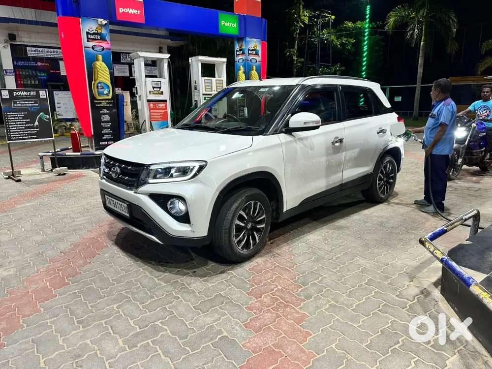 Toyota Urban Cruiser (2021) Low Kmns Running