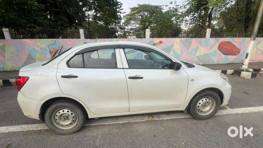 Maruti Suzuki Swift Dzire 2020 Petrol Well Maintained