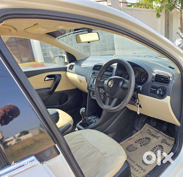 Skoda Rapid 1.0 Tsi Active, 2020, Petrol