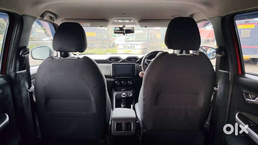 Nissan Magnite 1.0 Xv, 2021, Petrol
