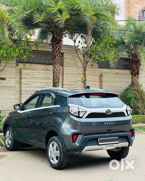 Tata Nexon Xms 2022 Petrol Well Maintained