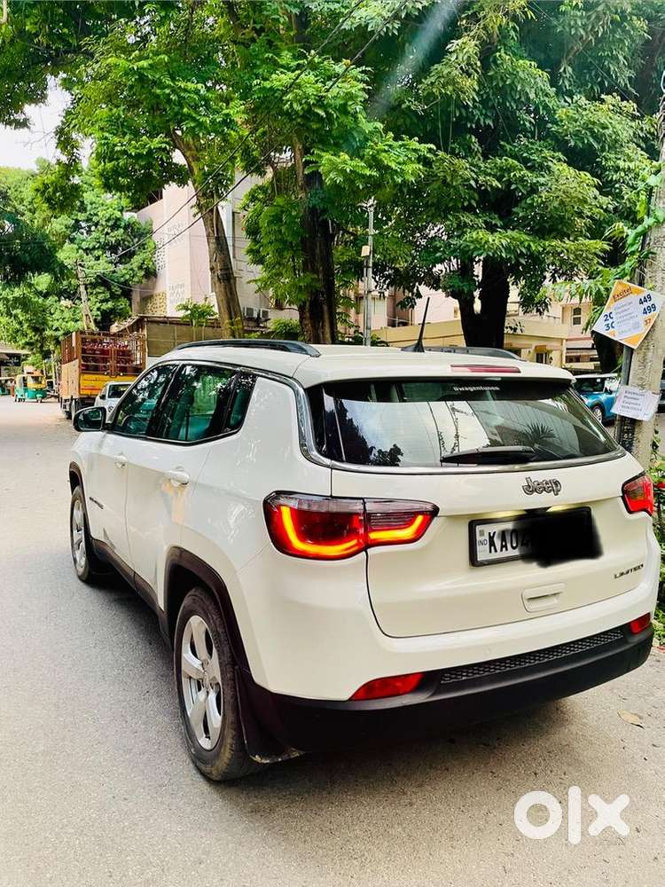 Jeep Compass 2017 Petrol Well Maintained