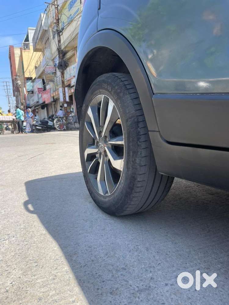Alloy Wheel  Tyres Bechna Hai Arjent
