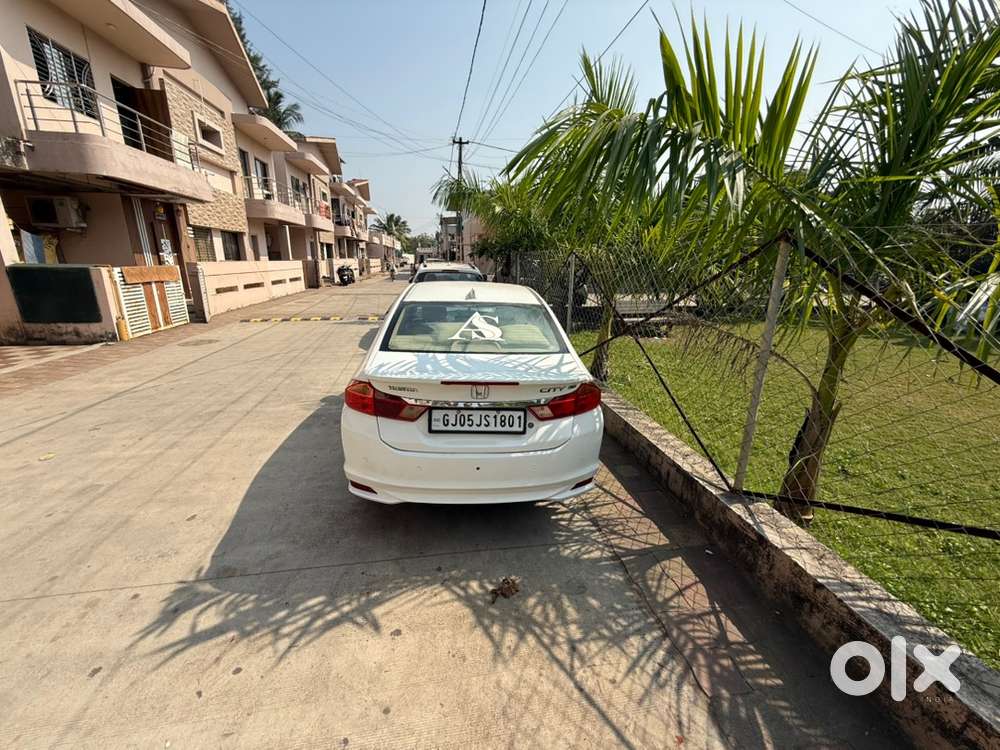 Honda City Zx 2017 Cng & Hybrids Well Maintained