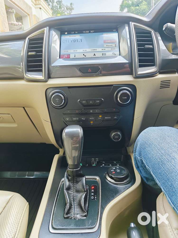 Ford Endeavour 3.2 Titanium At 4x4, 2017, Diesel