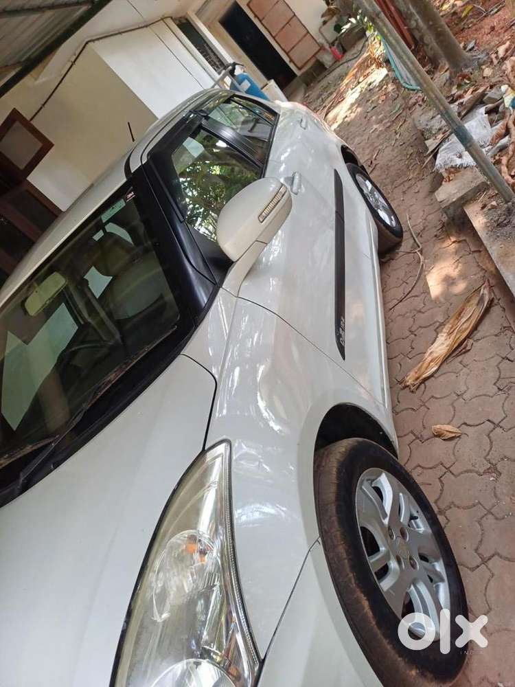 Maruti Suzuki Swift Dzire 2014 Petrol Good Condition