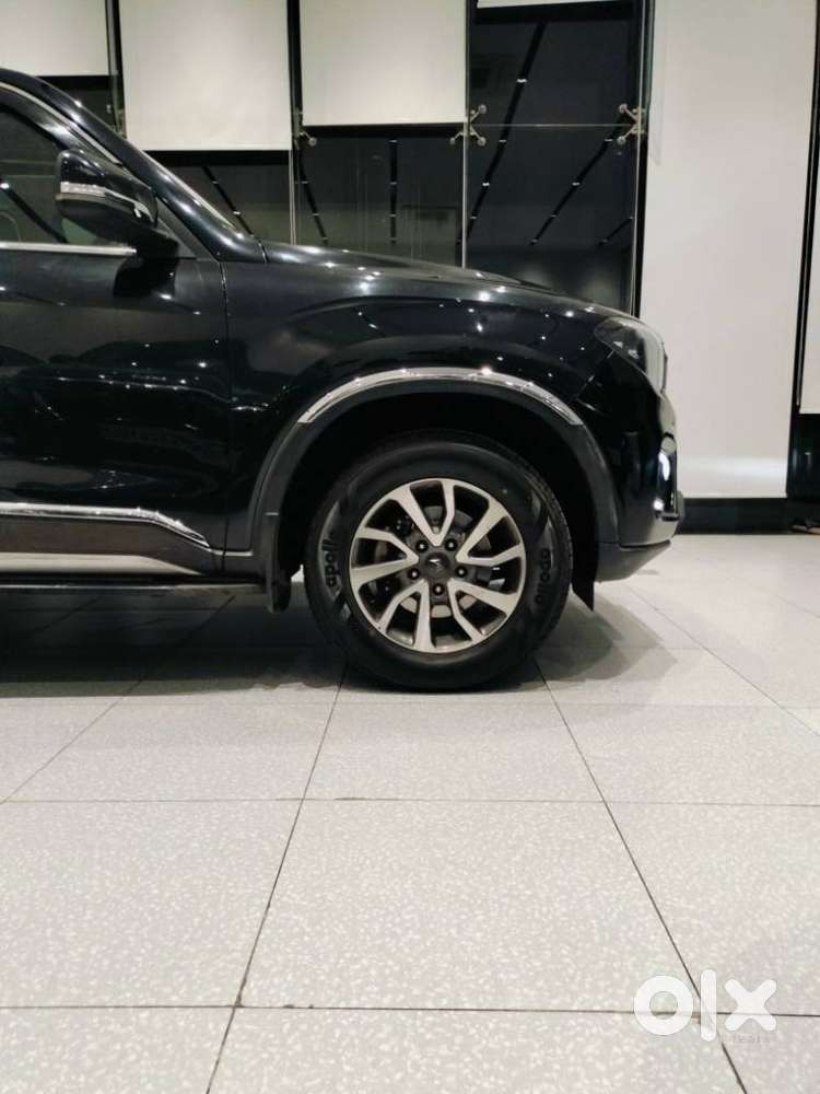 Mahindra Scorpio-n 2.2 Z8 Diesel At 7 Str, 2023, Diesel