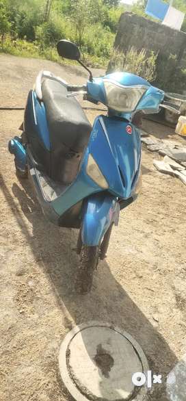 Hero electric scooty second hand sales