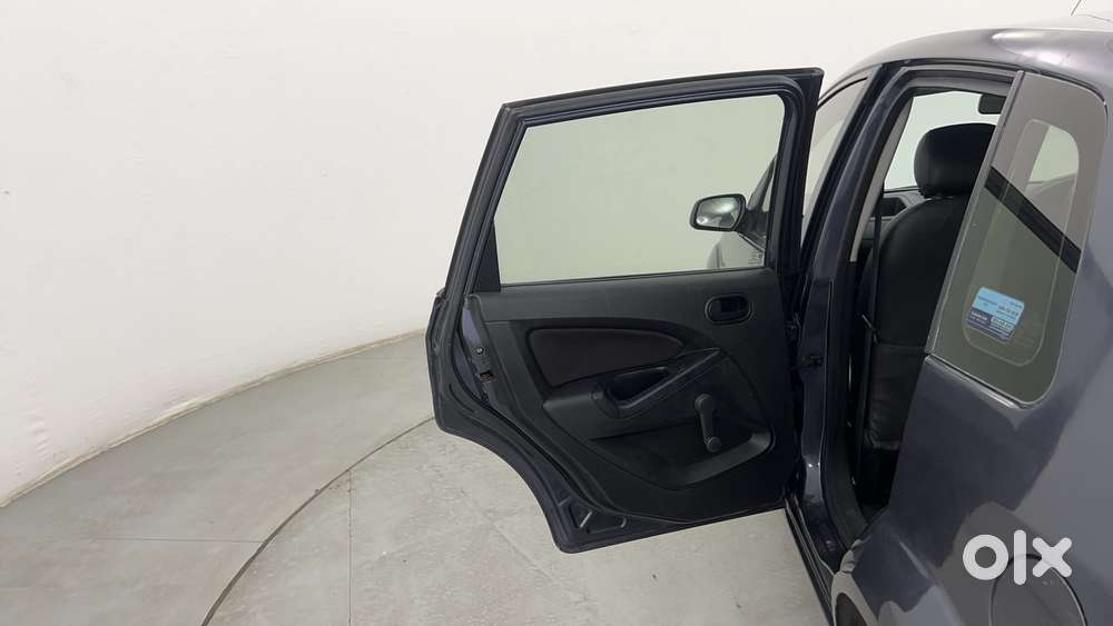 Ford Figo 2010-2012 Petrol Exi, 2011, Petrol