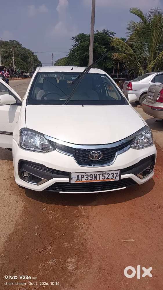 Toyota Etios Cross 2017