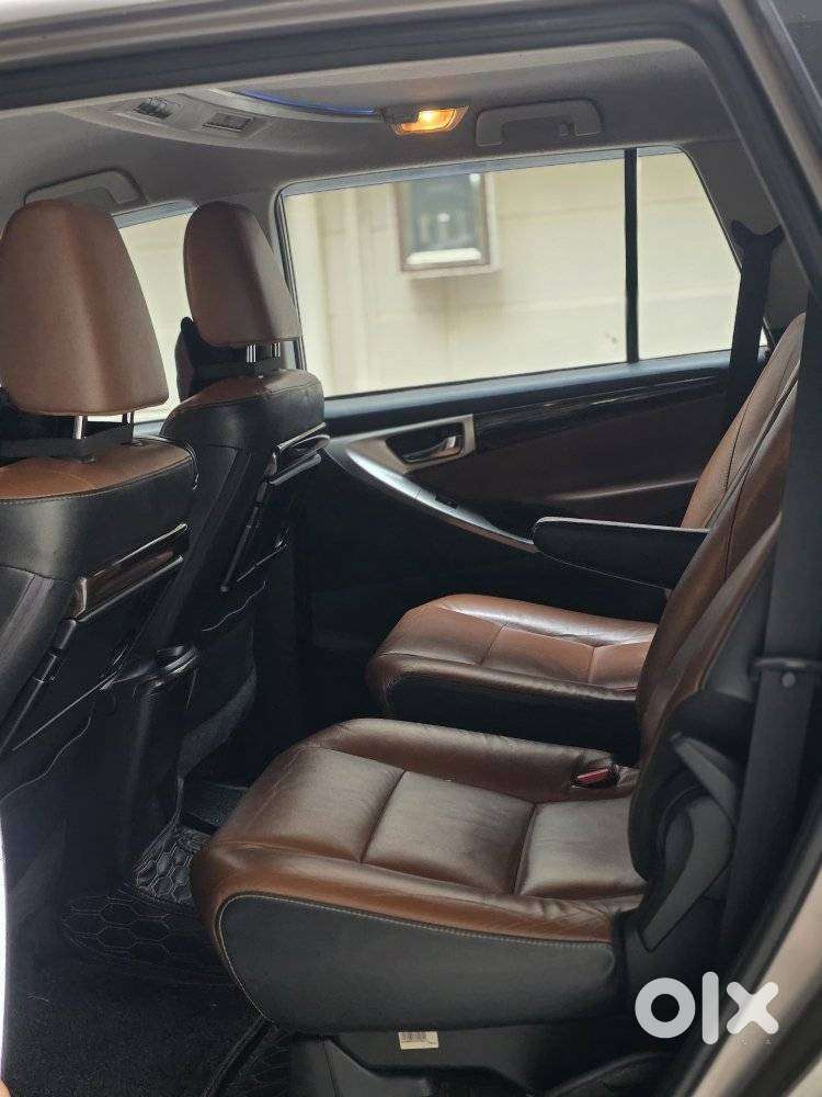 Toyota Innova Crysta 2.8z Automatic, 2018, Diesel