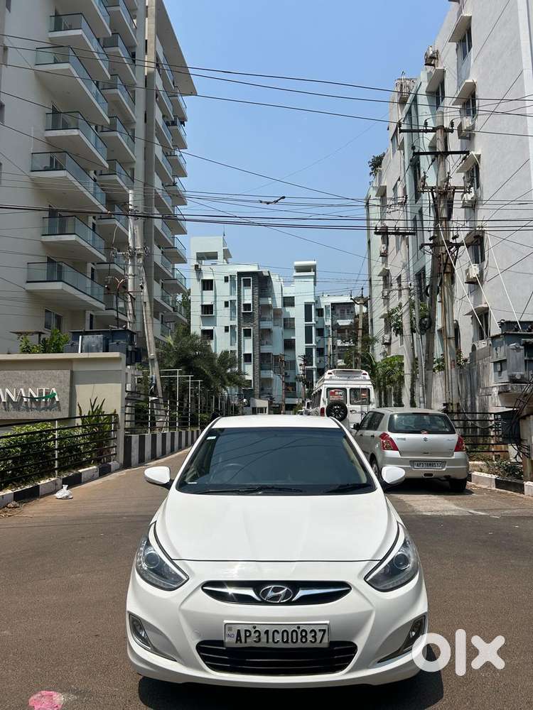 Hyundai Verna 2011-2014 1.6 Sx Crdi (o) At, 2014, Diesel