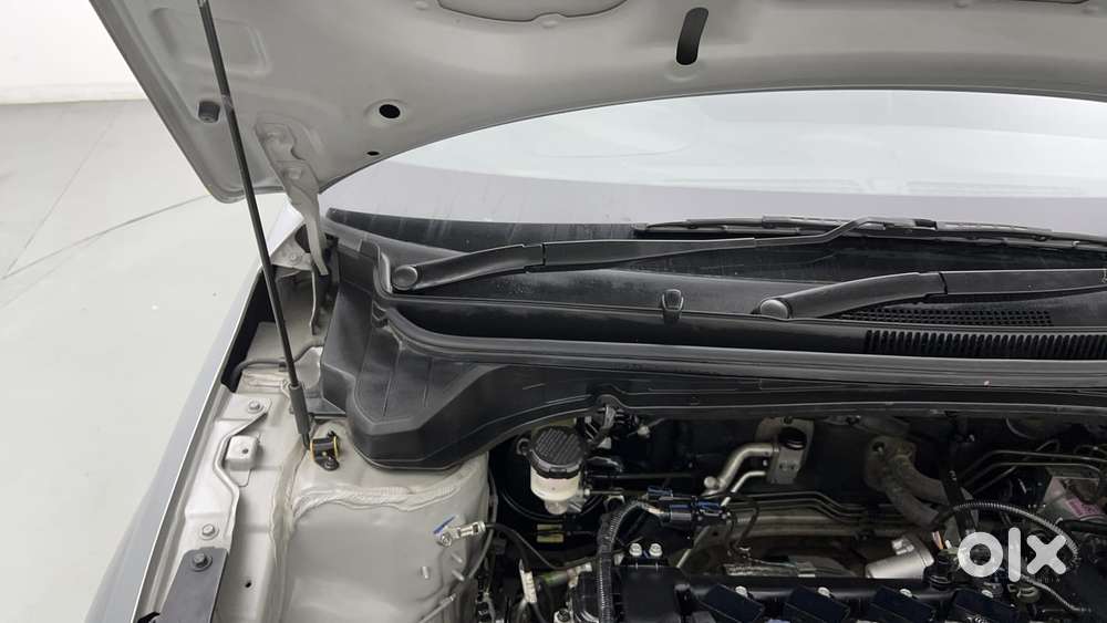 Hyundai New I20 1.2 Asta (o) Ivt, 2023, Petrol