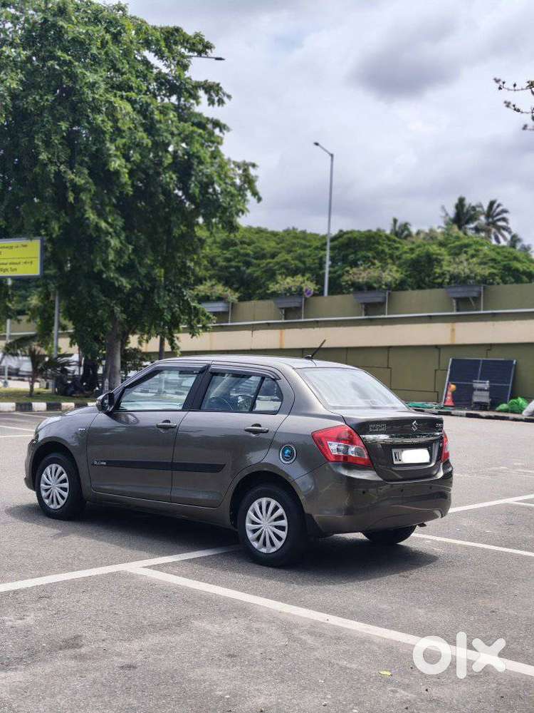Maruti Suzuki Dzire 1.2 Vxi, 2016, Petrol