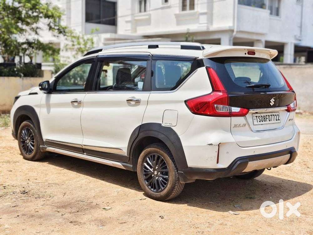 Maruti Suzuki Xl6 1.5 Alpha At, 2021