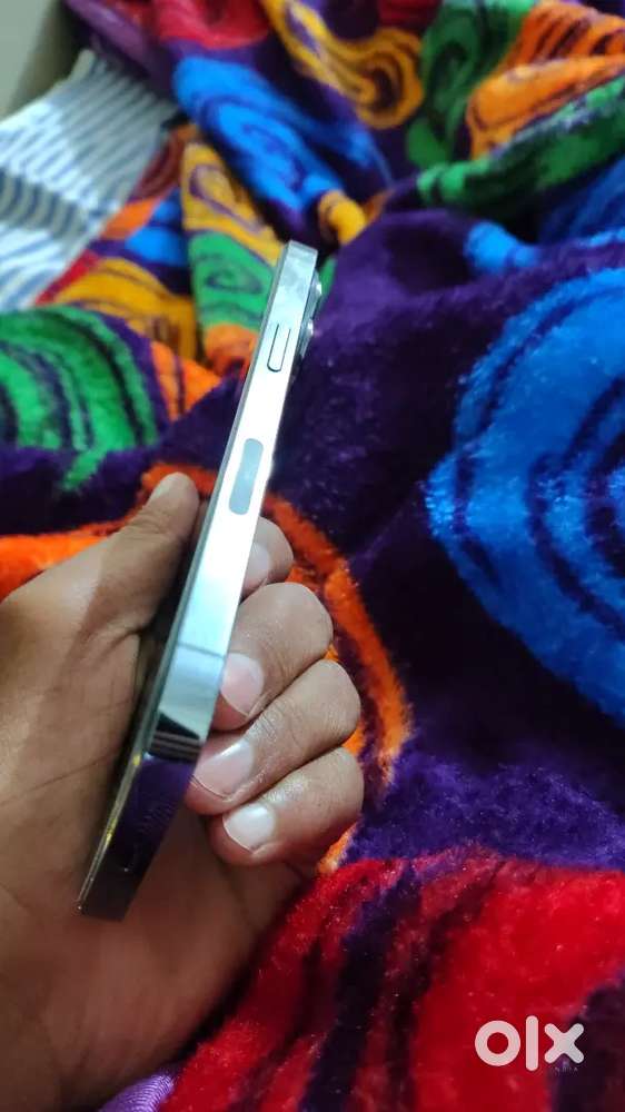 iPhone 13 pro 256gb available for selling