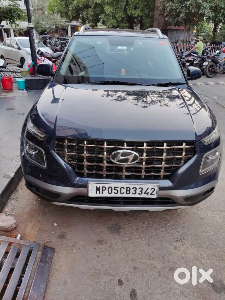 Hyundai Venue 1.2 S Petrol Manual 2020