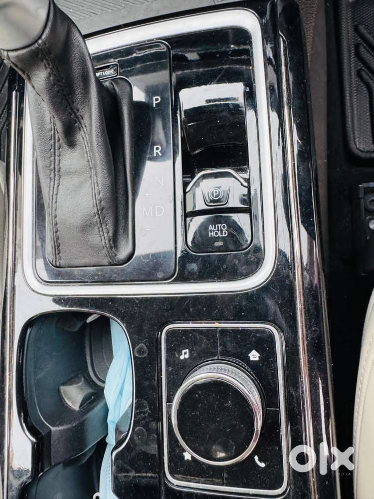 Mahindra Xuv700 2.2 Ax 7 Diesel At Str Awd, 2024, Diesel