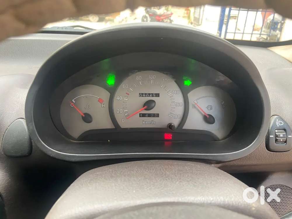 Hyundai Santro Xing GLS 2011